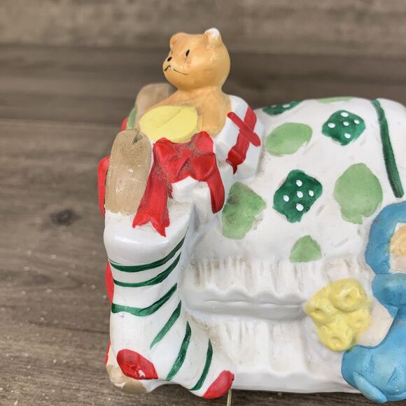 Vintage Sleeping Child Christmas Ceramic Music Box Silent Night - Tested - Picture 2 of 11